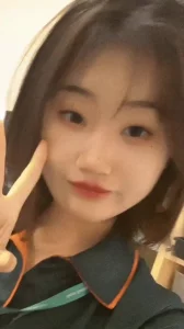 [原创] 早上认真工作清纯女友晚上被我和兄弟3p